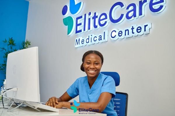 lady-at-office-of-dermatologist-in-ghana